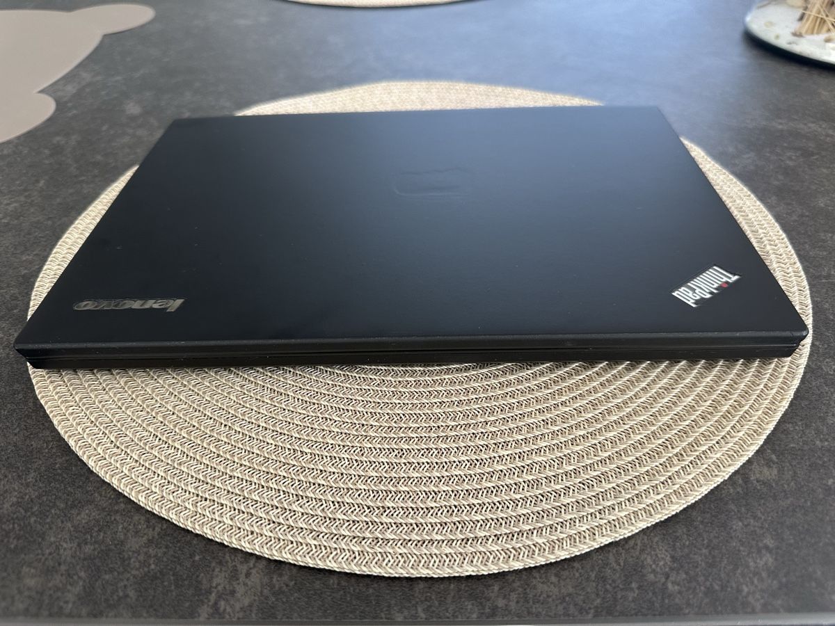 Lenovo Notebook: T1A ThinkPad X240 – Usato da Wettingen venduto da Pride360
