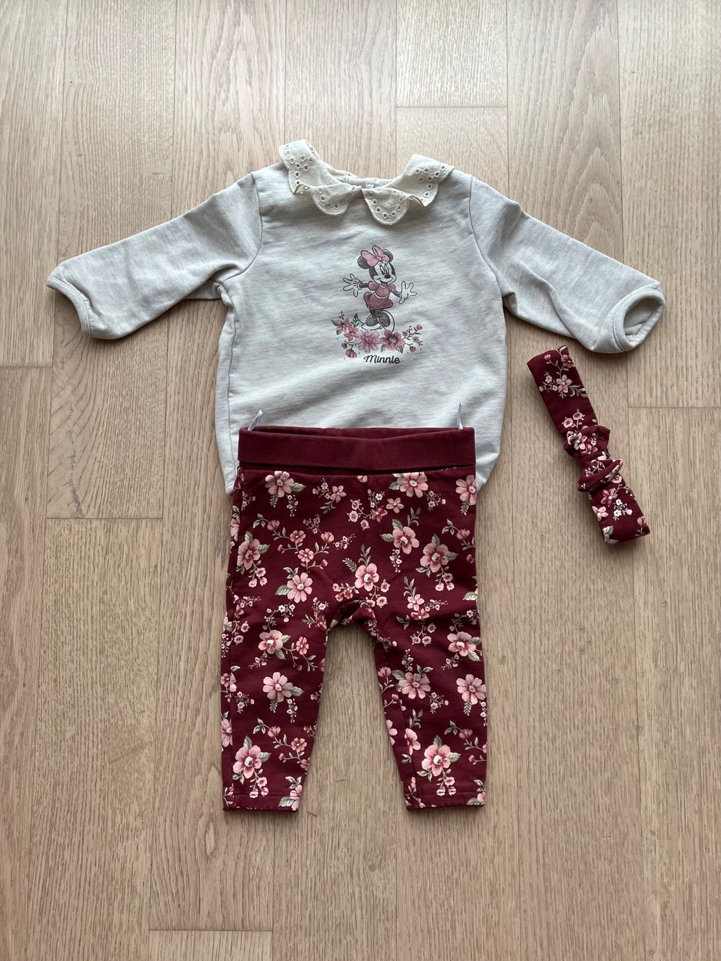 C&A Lotti & Set di vestiti: Set Minnie Mouse - Grösse 62 – Usato da Winterthur venduto da ast_796h