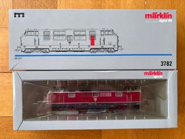 Märklin 3782 - Diesellokomotive BR 221 der DB MHI