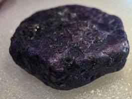 81,40 ct Saphir brut