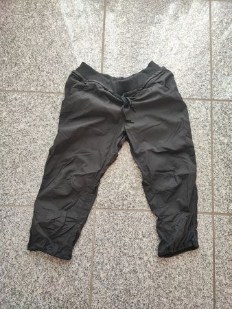 H&M Sport Sommer-Hose, Dreiviertel Länge, Grösse M