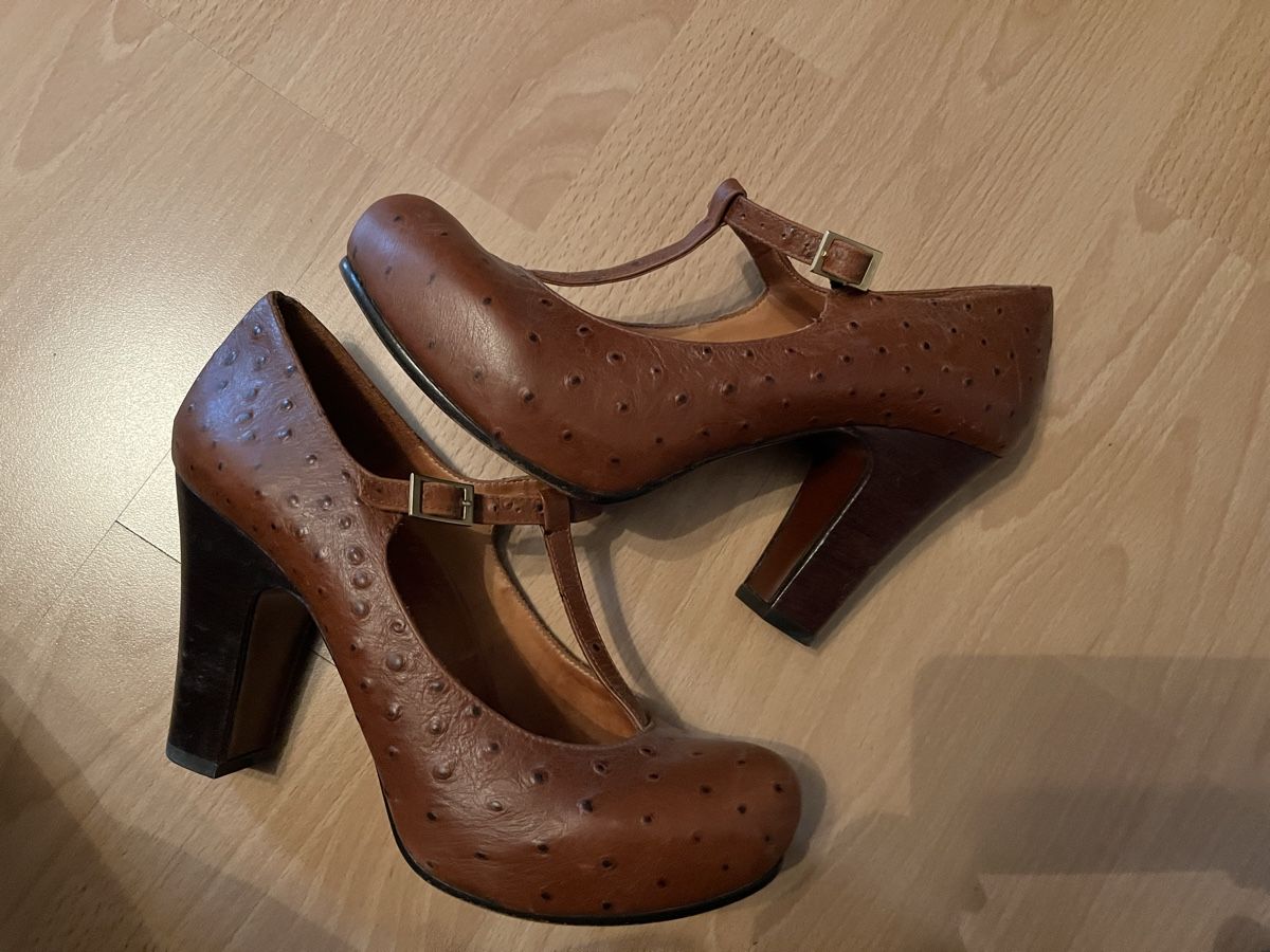 Chie Mihara Scarpe da donna: Chie Mihara Vintage Pumps – Usato da Zell ZH venduto da Spring1509