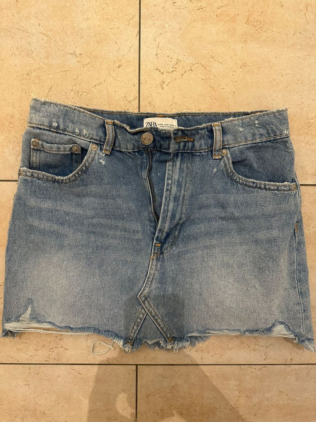 Lotti di vestiti: Kleiderpaket Hotpants & Minirock – Usato da Sissach venduto da Siraiwan 1