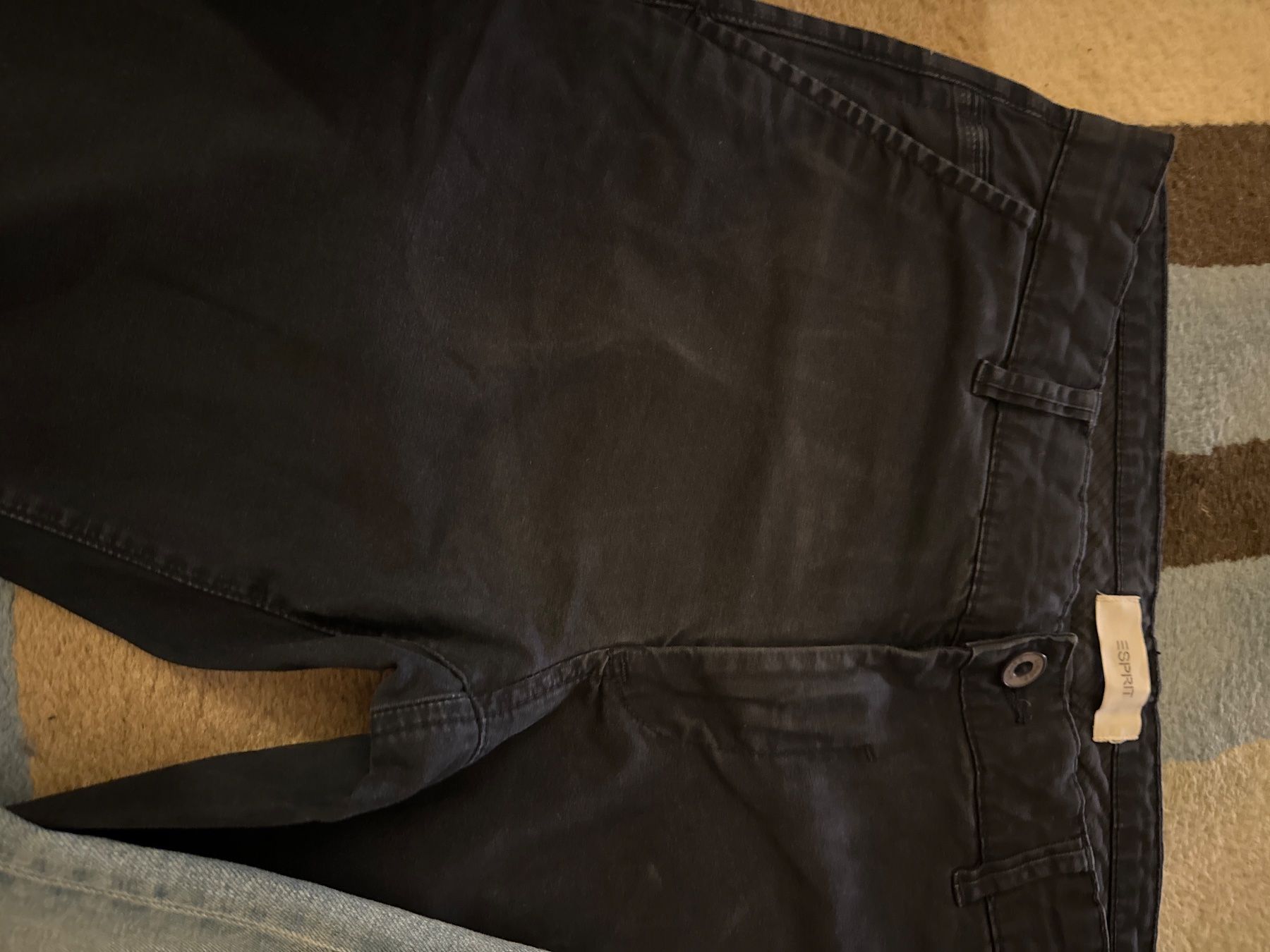 Esprit Jeans: Hose | Esprit Gr. 30/32 Herren - 2 Paar – Usato da Winterthur venduto da britsi 1