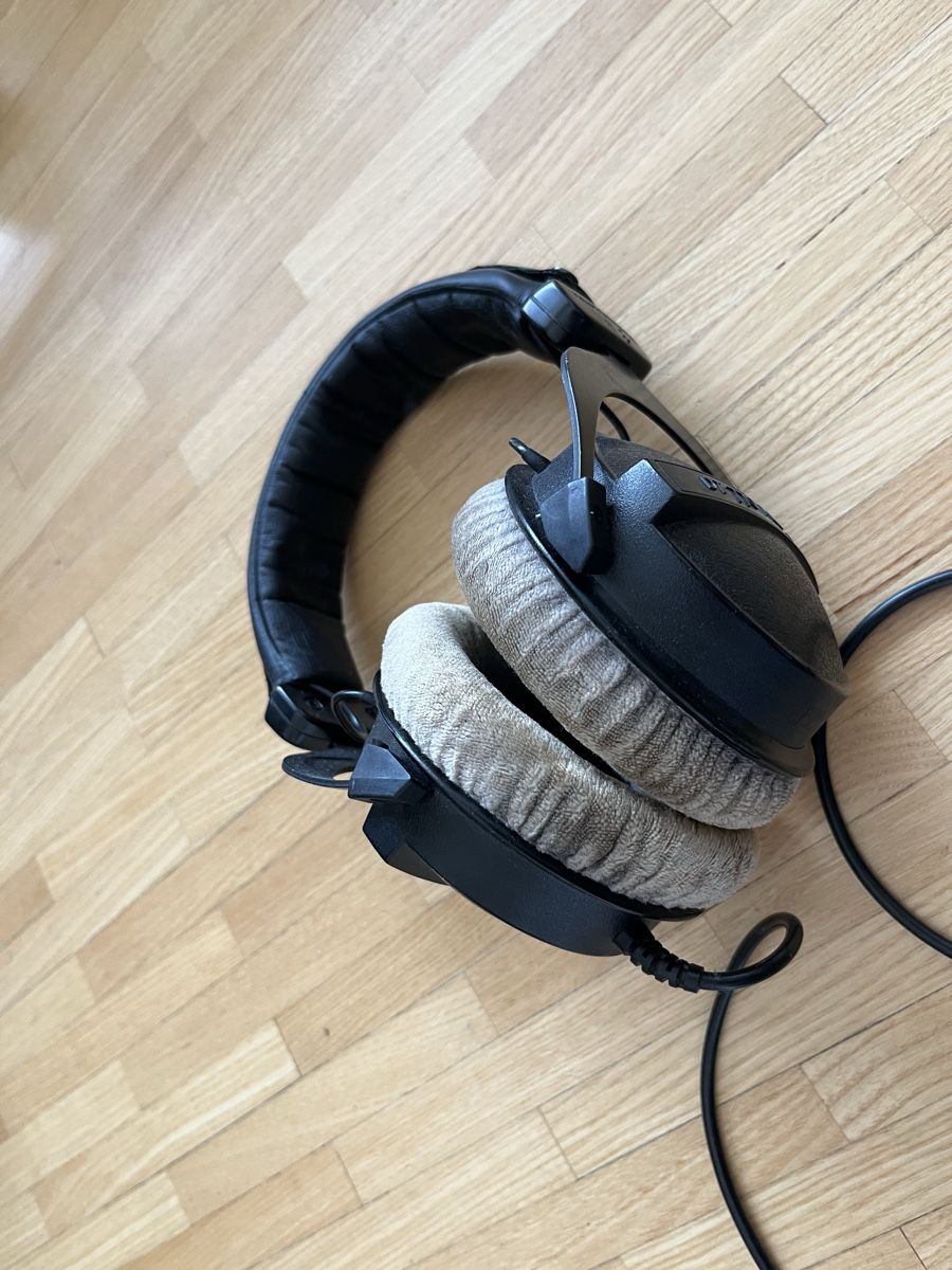 Beyerdynamic Casques audio: Beyerdynamic DT 770 PRO 80 Ohm Kopfhoerer gebraucht – D'occasion à St. Gallen par raeonsky