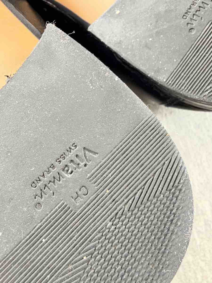 Gucci Scarpe da uomo: Gucci Herren Slipper schwarz Grösse 8.5 – Usato da Meilen venduto da vkovy 4