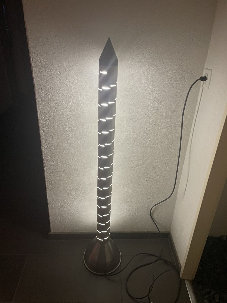 Lampade: Stehlampe – Usato da Kriens venduto da Marikus