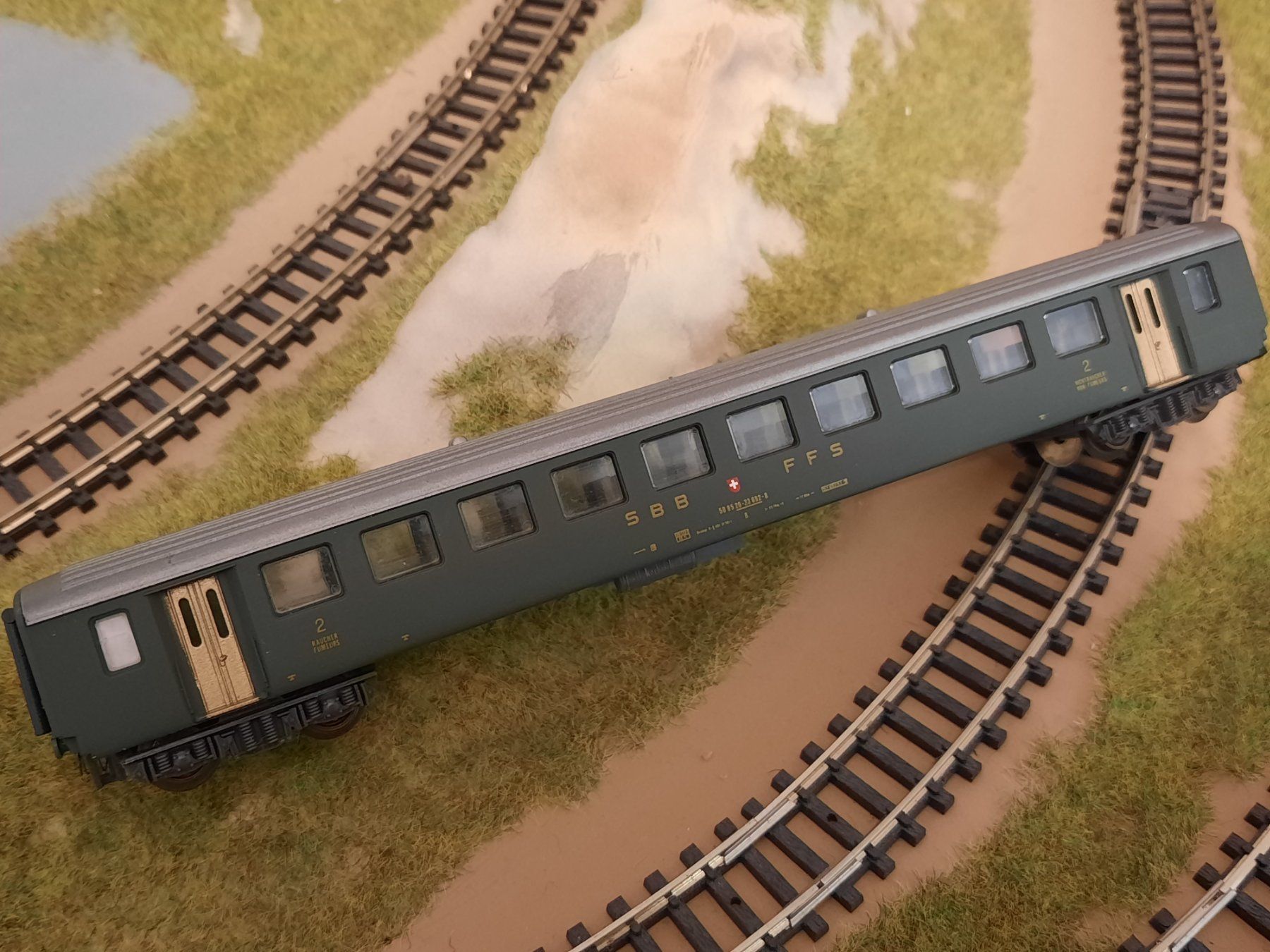 Lima Modellini di ferrovie: Personenwagen "SBB CFF", Spur N,  2.Klasse, Lima – Usato da Wolfhausen venduto da Rocky5606