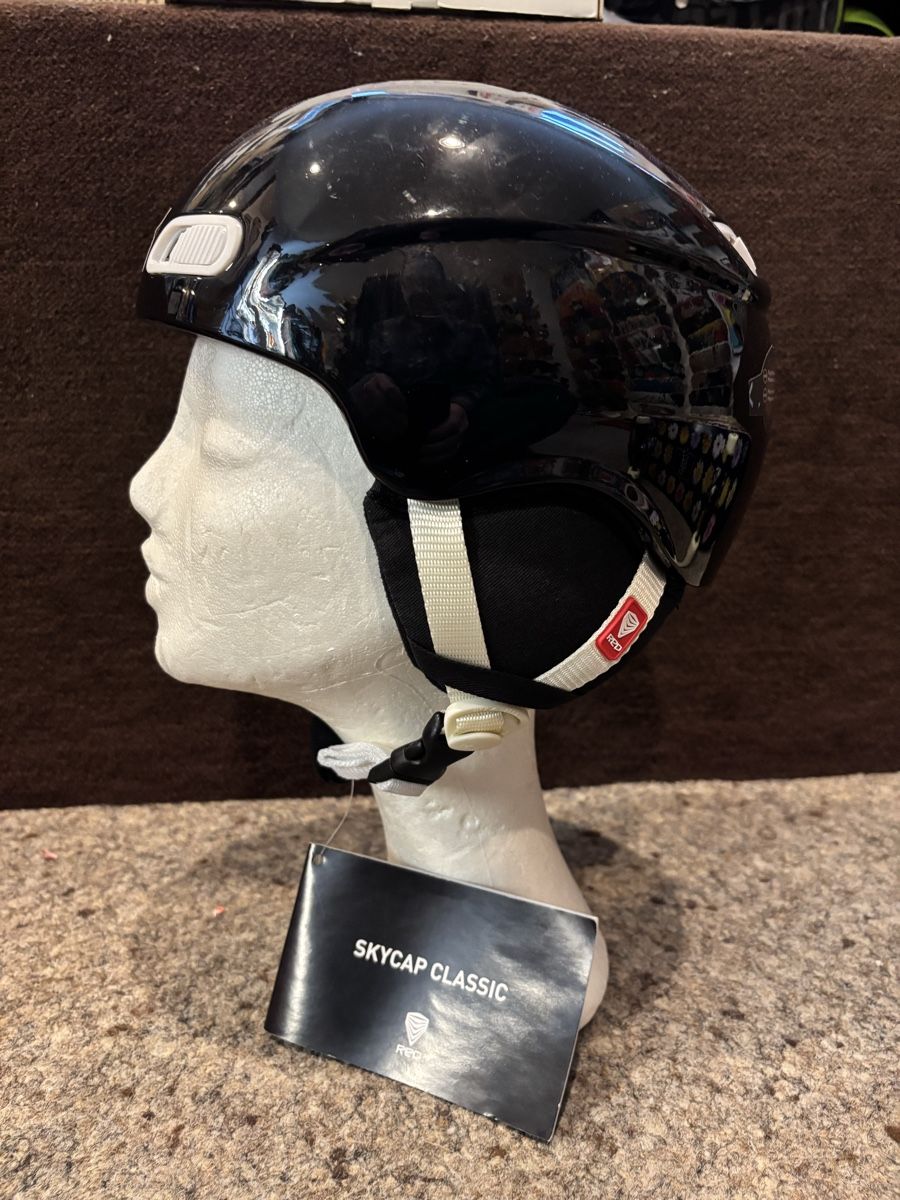 Helme: Ski Helm – Neu und originalverpackt aus Schaffhausen von Fresh-Stuff 2