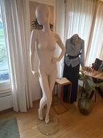 Mannequin, Schaufensterpuppe