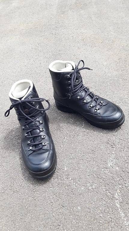 Herrenschuhe: LOWA Lederwanderschuh – Gebraucht aus Malters von wobbler2015