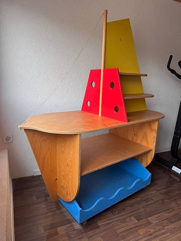 Regale: Schiff als Regal oder Deko – Gebraucht aus Signau von Priscari 2