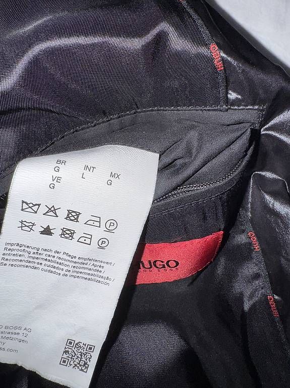 Giacche: Hugo Boss Trainingsjacke Gr. L – Usato da Kreuzlingen venduto da 7de_922d 2