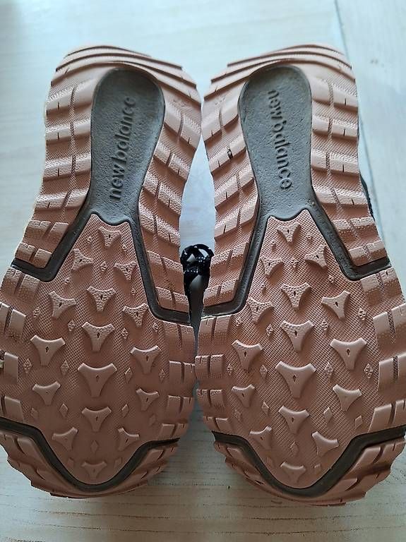Scarpe da uomo: New Balance 39 – Usato da Dällikon venduto da Martisw7 1