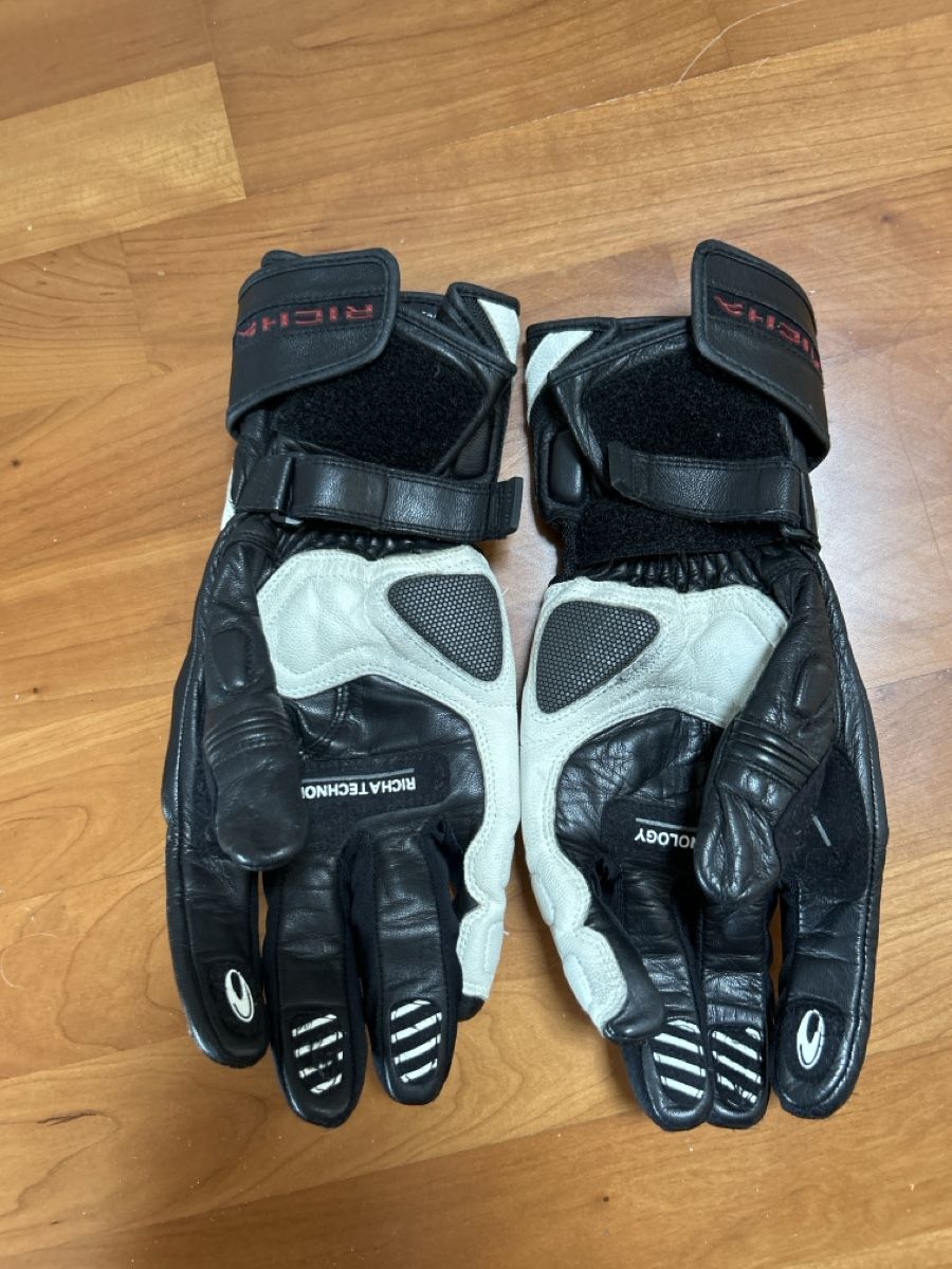 Handschuhe & Handstulpen: Motorradhandschuhe Richa Leder Grösse L – Gebraucht aus Kirchdorf BE von Stella130 1