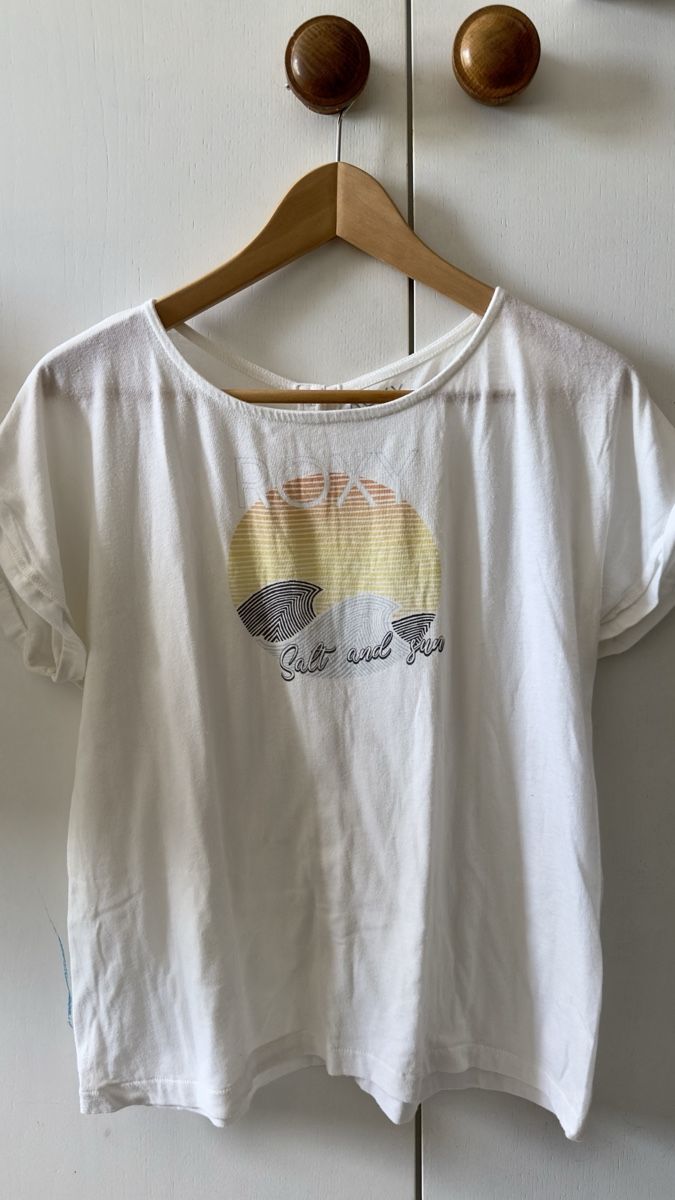 Roxy T-shirts: Roxy T-Shirt, Grösse S – D'occasion à Einsiedeln par svandan