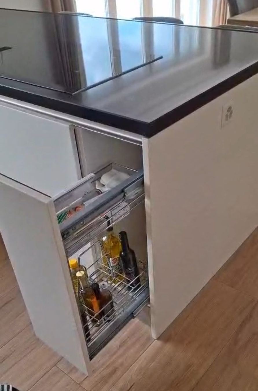 Cucine complete: Hochwertige Designküche inkl. Geräte – Usato da Zunzgen venduto da Fleksi 4