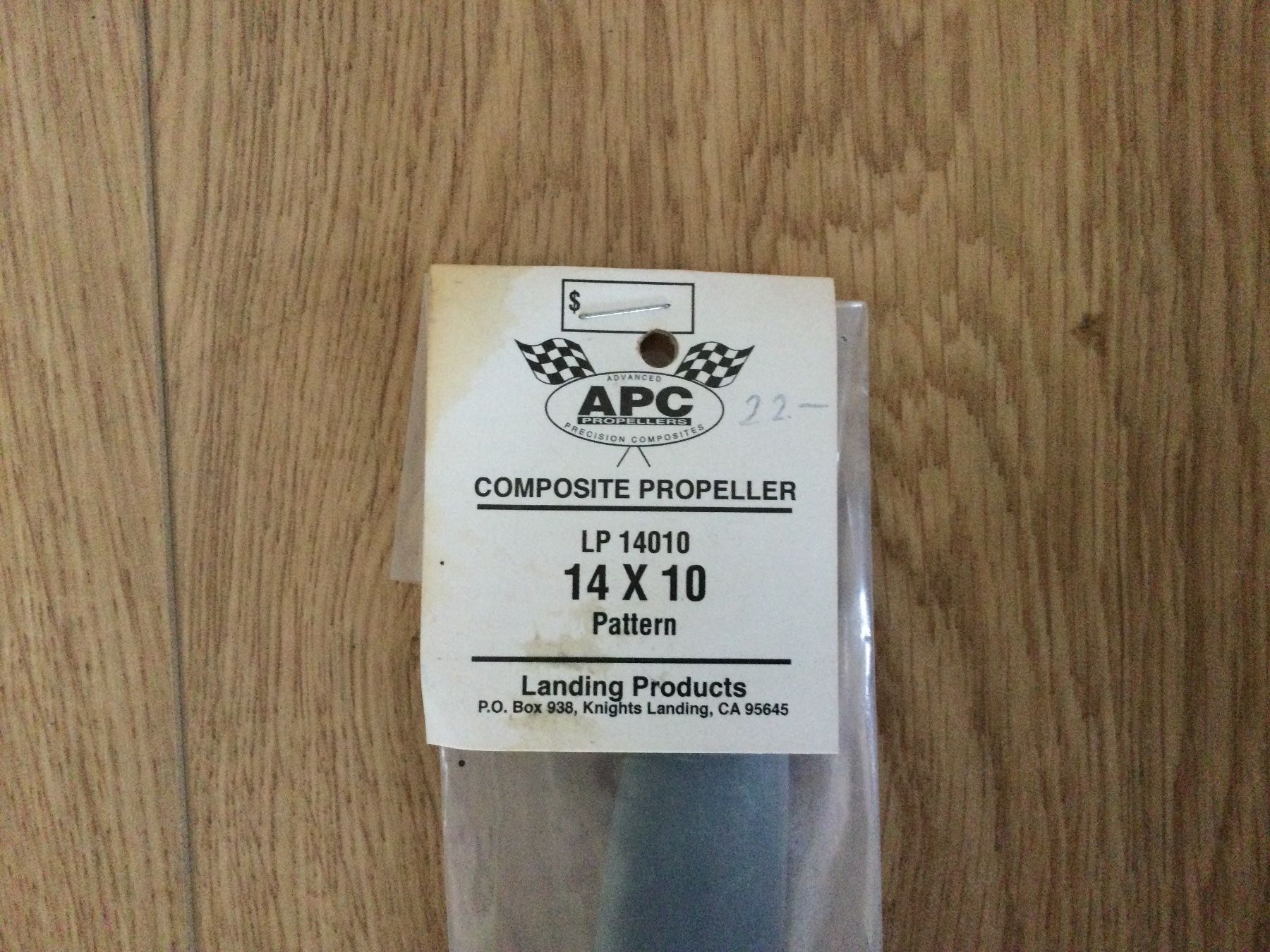 Modellismo RC: Hélice APC 14x10 LP14010 – Nuovo e nell'imballaggio originale da Yvonand venduto da Li_poch 1