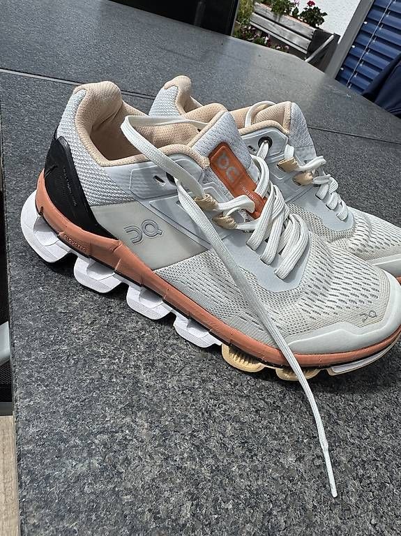 Scarpe da donna: Basket ON pointure 36 – Usato da Rue venduto da AnaNad