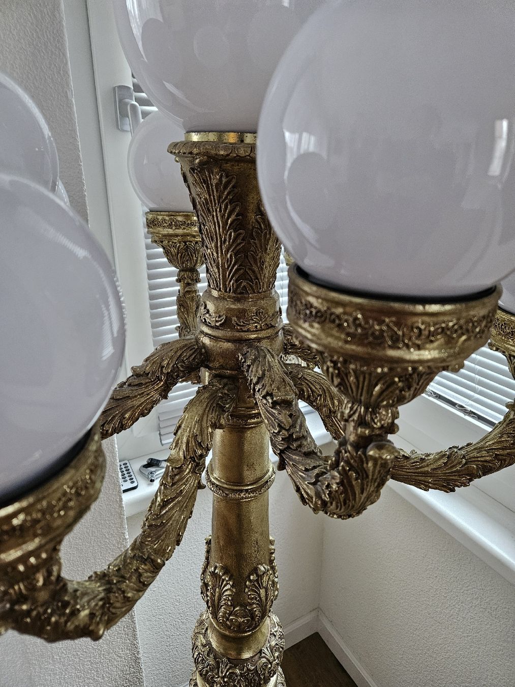 Lampade: Stehlampe Engel – Usato da emmenbrücke venduto da pamelaz 3