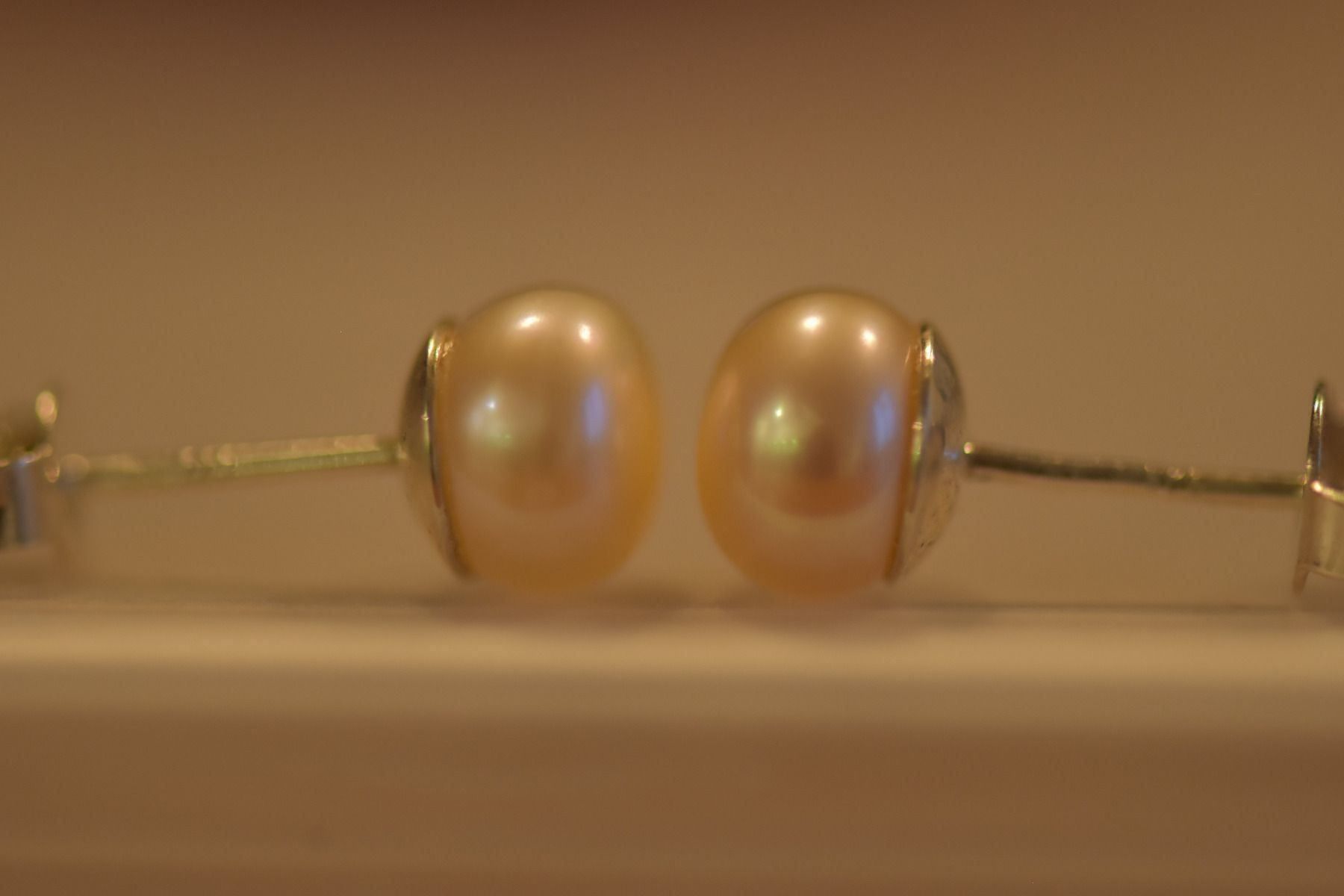 Ohrringe & -stecker: Natural Orange Perlen Silver Ohrring – Neu und originalverpackt aus Bévilard von Yougems 1