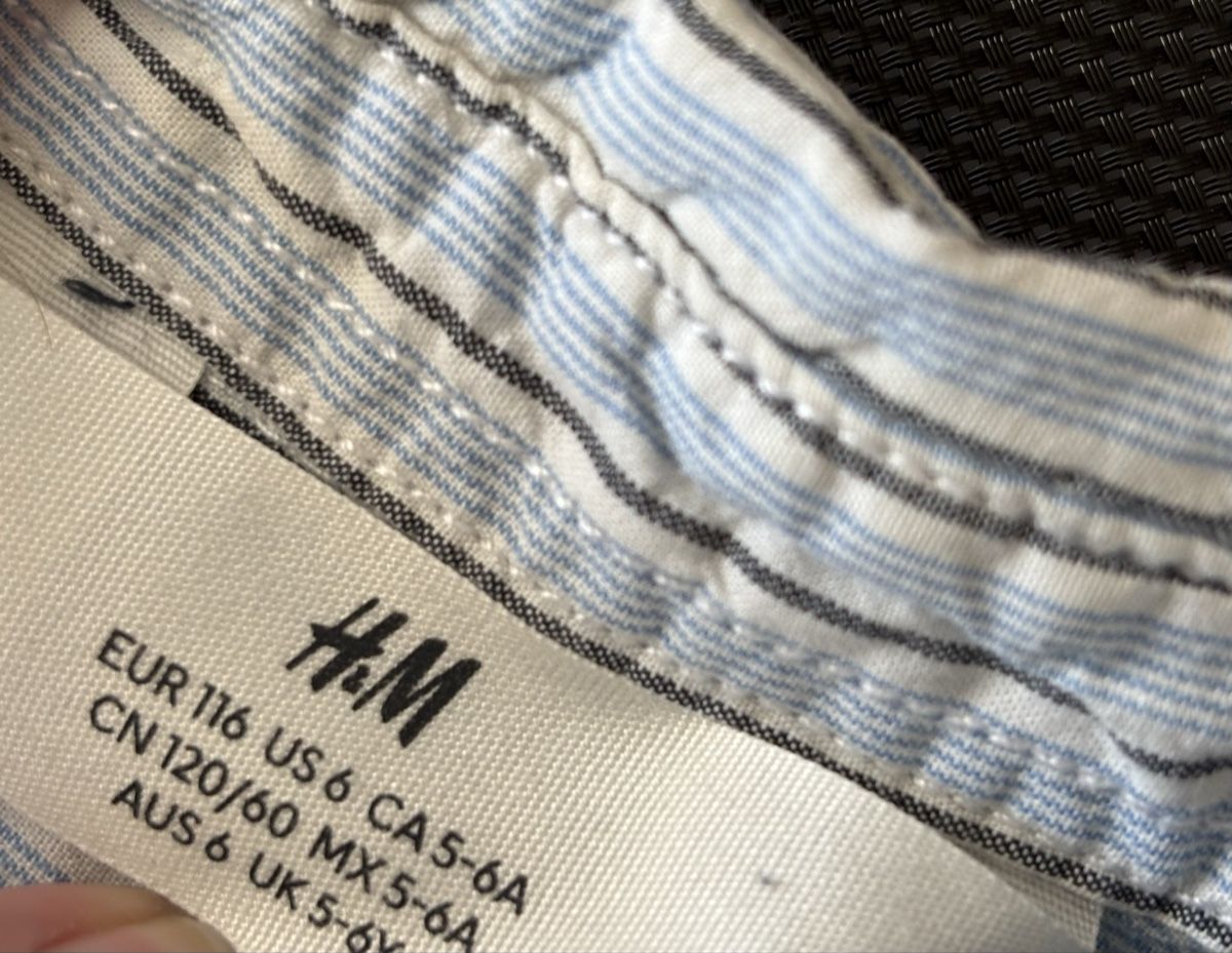 H&M Camicie, T-shirt & Polo: Schönes Hemd H&M 116 – Usato da Herzogenbuchsee venduto da MoLa85 2
