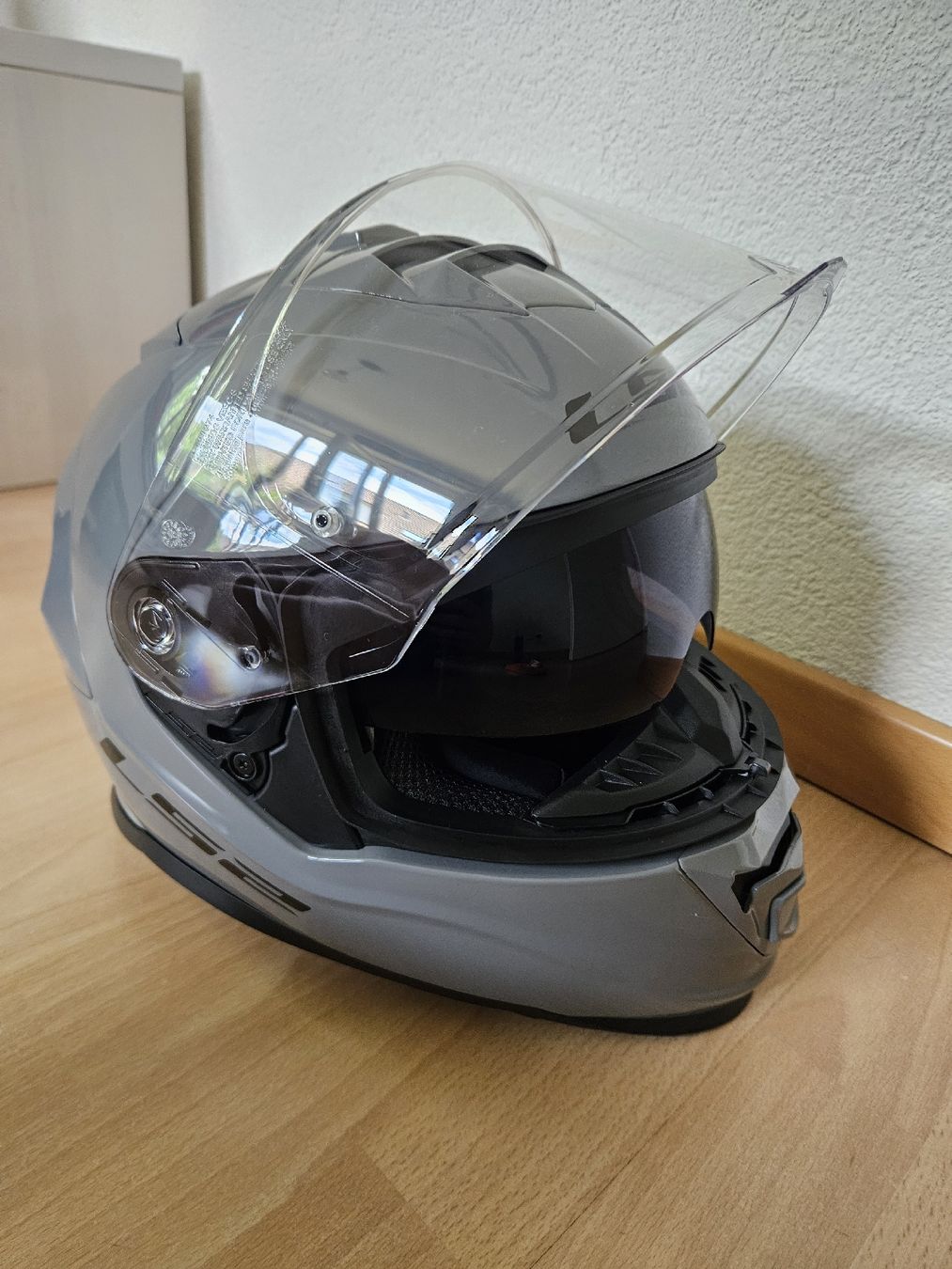 Caschi & visiere: Motorradhelm LS2 Grösse S neuwertig – Nuovo (secondo la descrizione) da Wabern venduto da mlue00 6