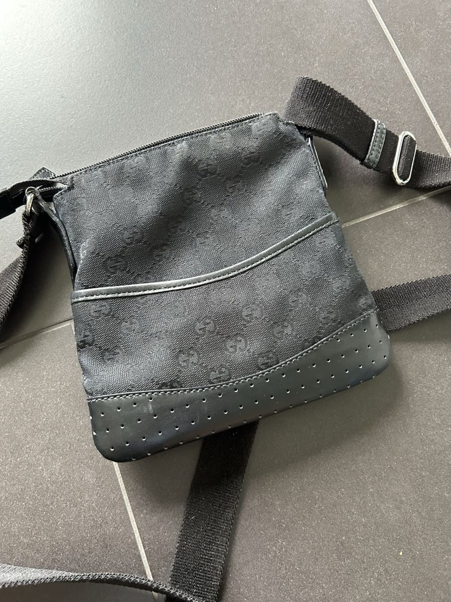 Gucci Borse: Gucci Handtasche schwarz – Usato da Basel venduto da kitu 2