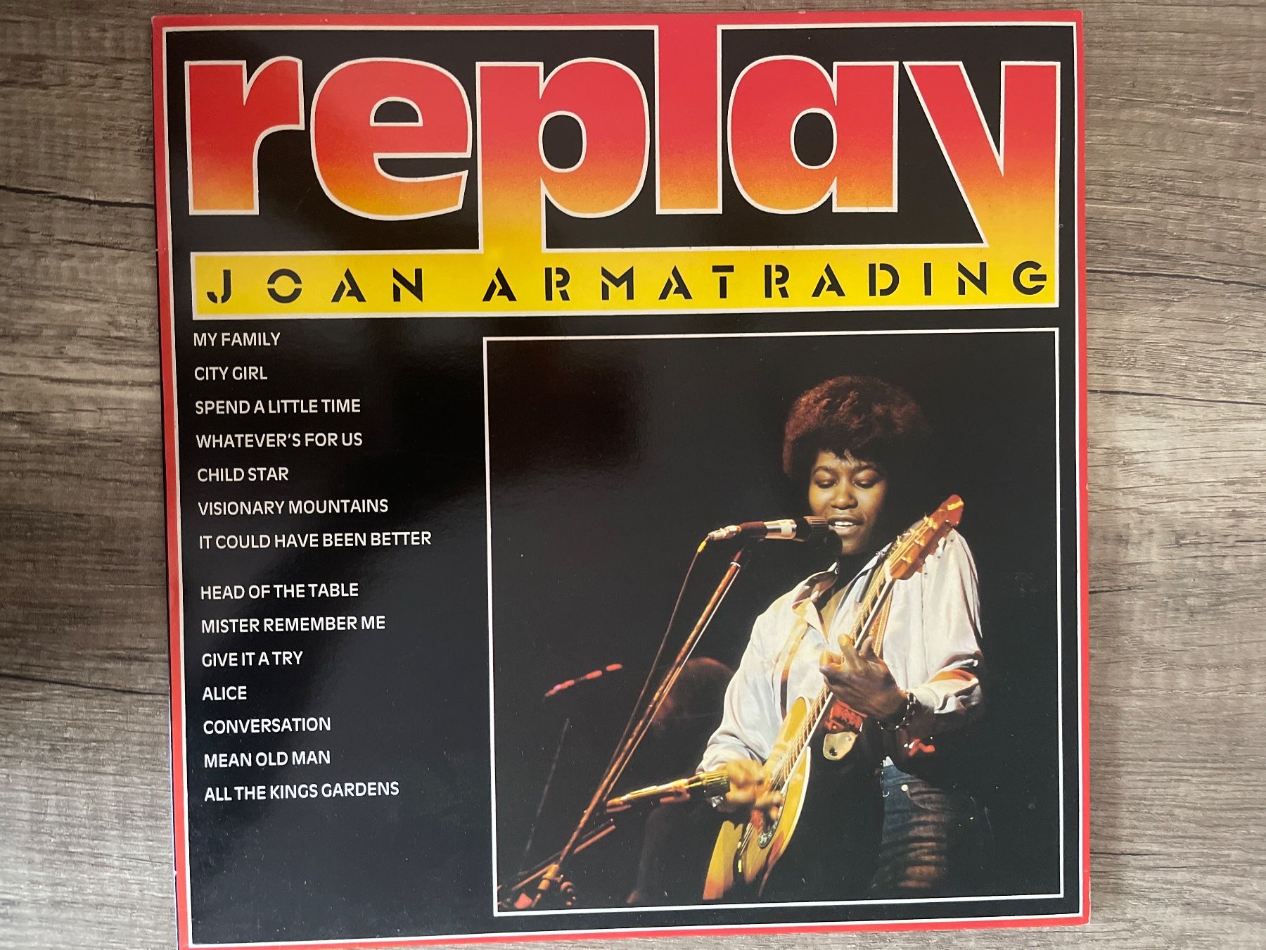 Dischi in vinile: A579/Joan Armatrading - Replay – Usato da Frutigen venduto da Philippe_jsp
