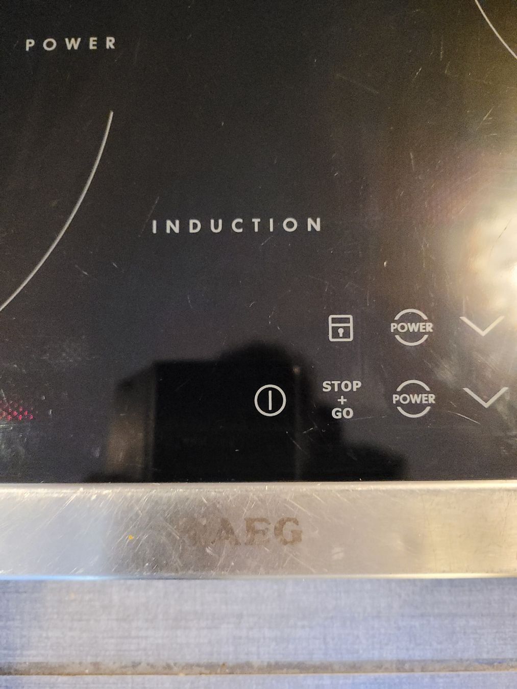 AEG Cuisinières: AEG Induktionskochfeld KFA58SiM – D'occasion à Schlieren par Popolo11 1