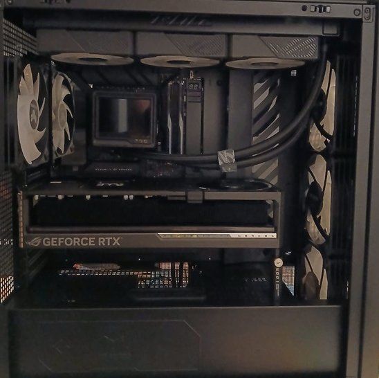 Asus Cartes graphiques: ROG Astral RTX 5090 OC BTF Edition – D'occasion à Nuvilly par Jul79 3
