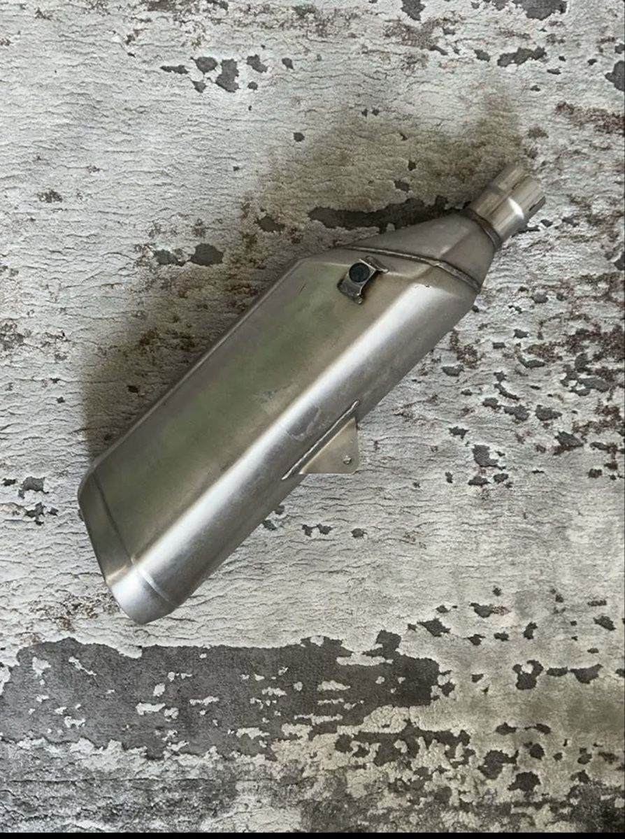 Sistemi di scarico: Auspuff Husqvarna 701 – Usato da Küsnacht ZH venduto da Reduc 3