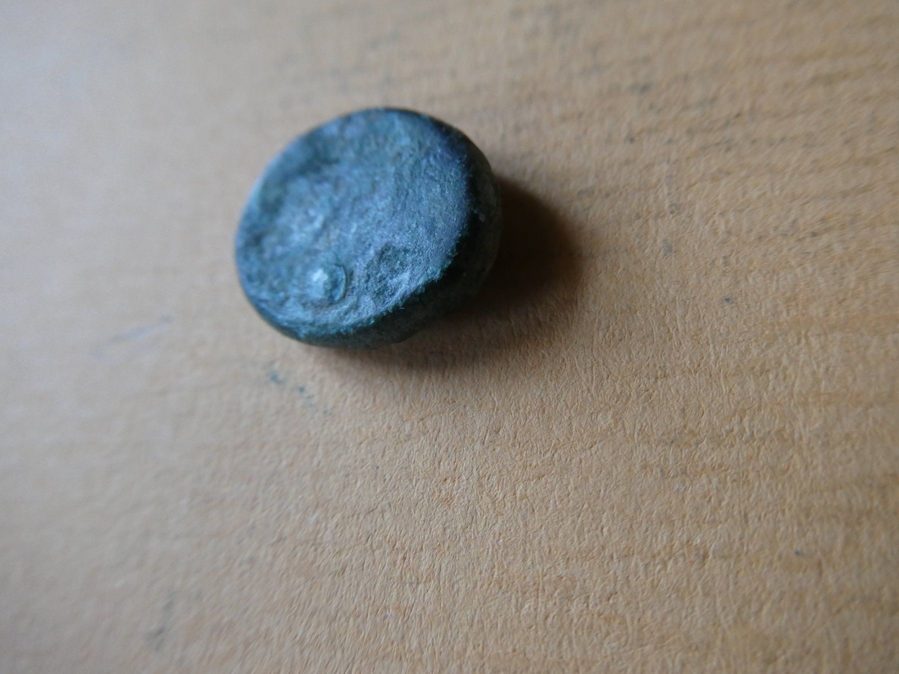 Tutti le monete: uralte Bronzemünze 14 mm     3.45 g – Usato da Hinterforst venduto da Rohusri 3