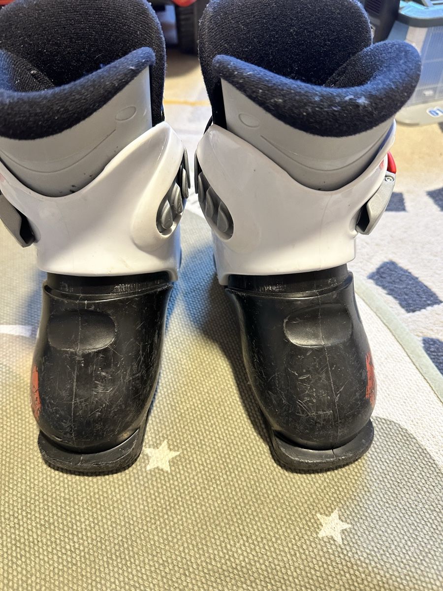 Scarpe per ragazzi: Ski Boots TECNOpro, Size 17.5 – Usato da Zermatt venduto da katytesunshine 3