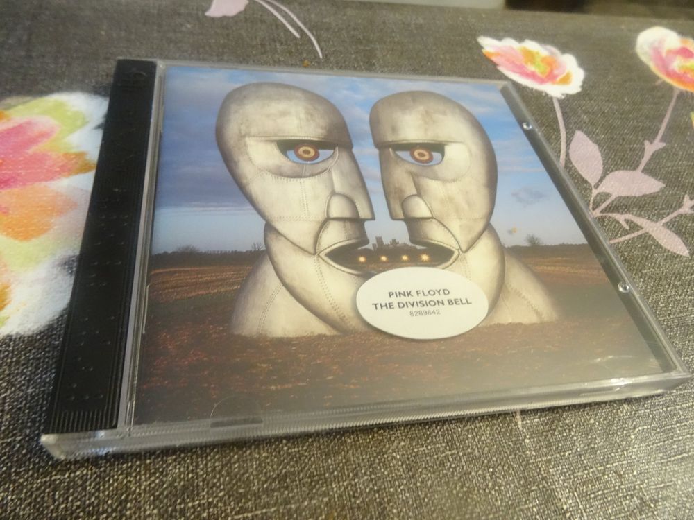 Pink Floyd - The Division Bell CD (Gebraucht) in Olten für CHF 3 – mit ...