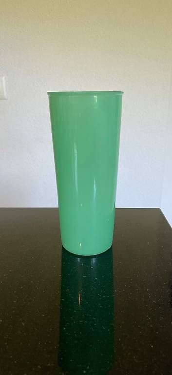 Contenitori & Simili: Tupperware Becher 4dl 400ml aus den 80ern – Usato da Bern venduto da Roadrunne4