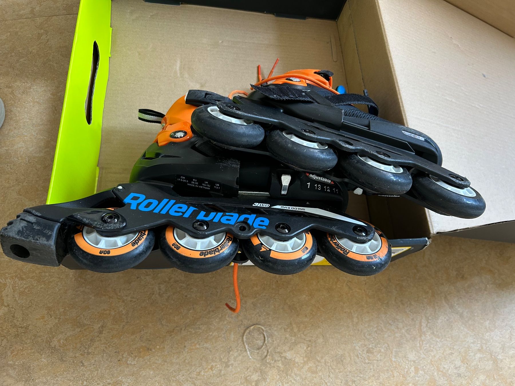 Pattini in linea & Pattini a rotelle: Verstellbare Inlineskates 28-32 – Usato da Greifensee venduto da Kgao 2