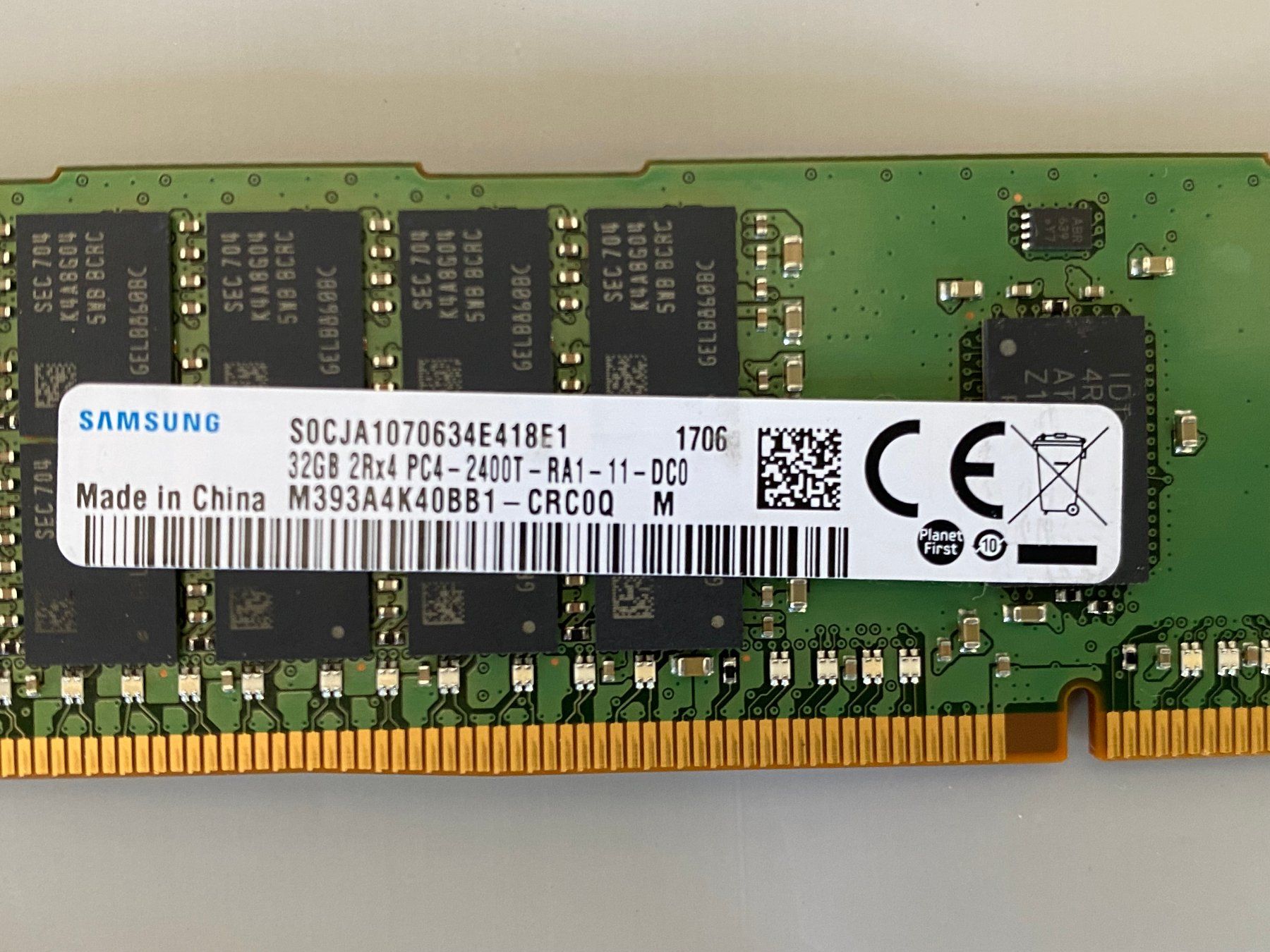 Samsung Memoria / RAM: Samsung 32GB DDR4 ECC Registered RDIMM PC4-2400T Server RAM – Usato da Wetzikon ZH venduto da BackToRetro 2
