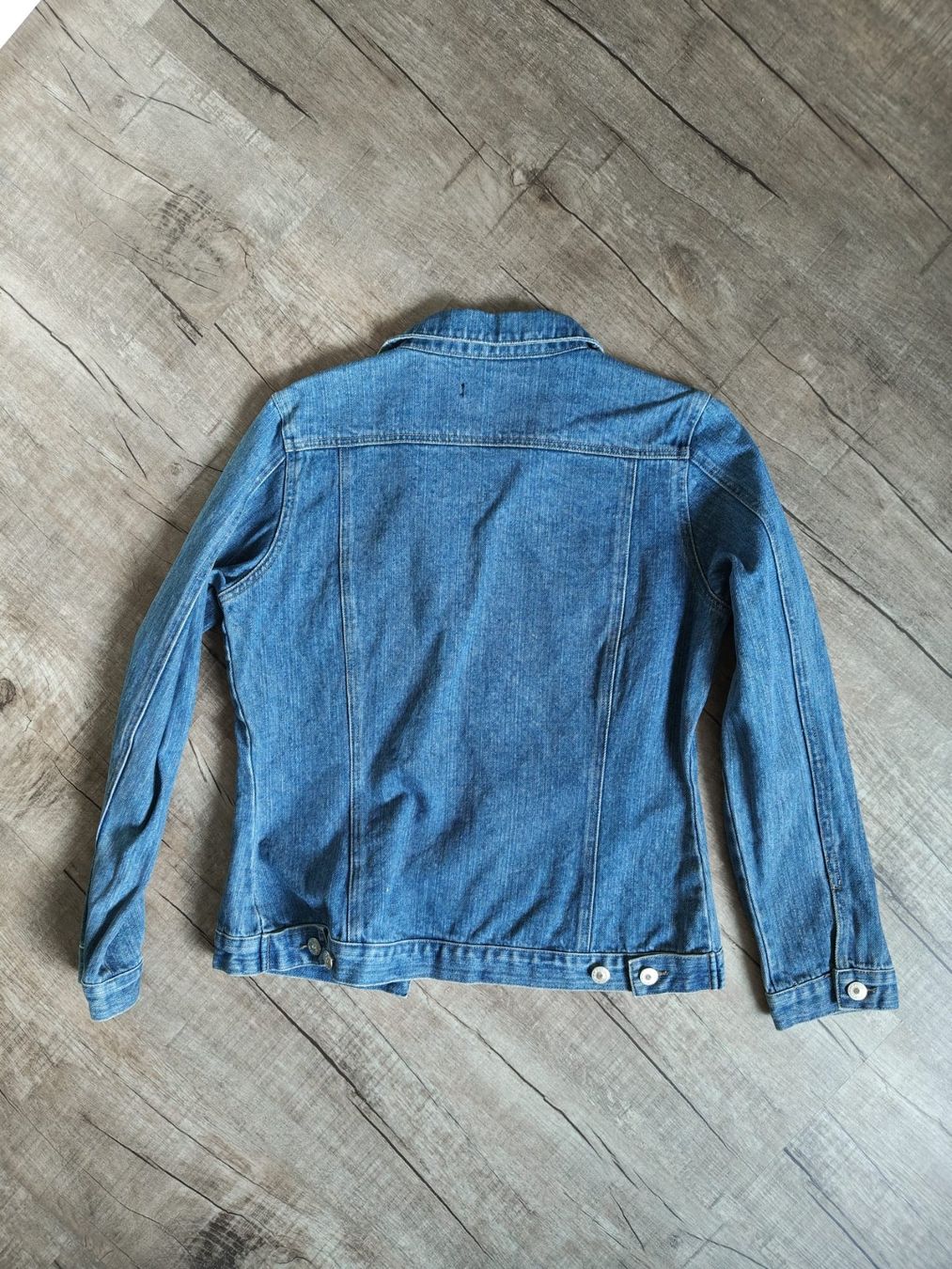 Giacche: Jeansjacke – Usato da Düdingen venduto da vanessa-g 1