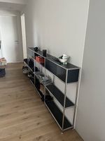 System4 Regal in schwarz 