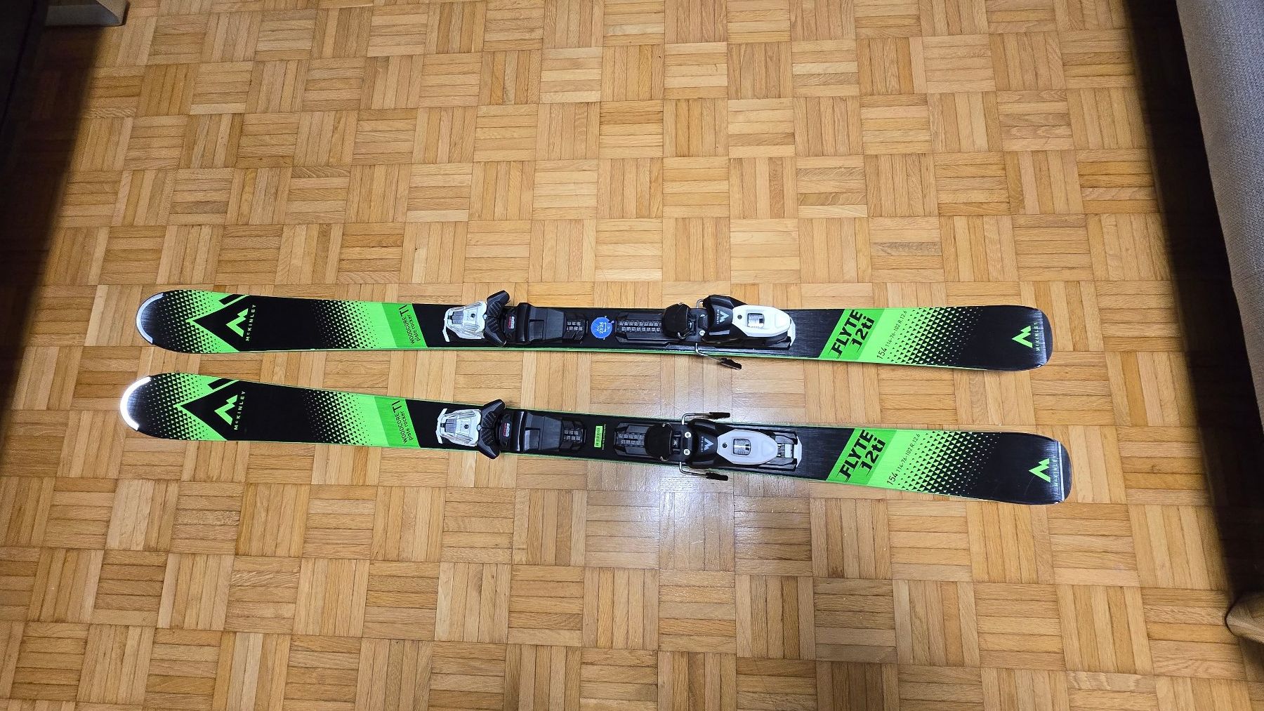 Mckinley Sci: McKINLEY Flyte 12 Ti Ski mit Bindung - 154 cm – Usato da Dietikon venduto da Jujuba