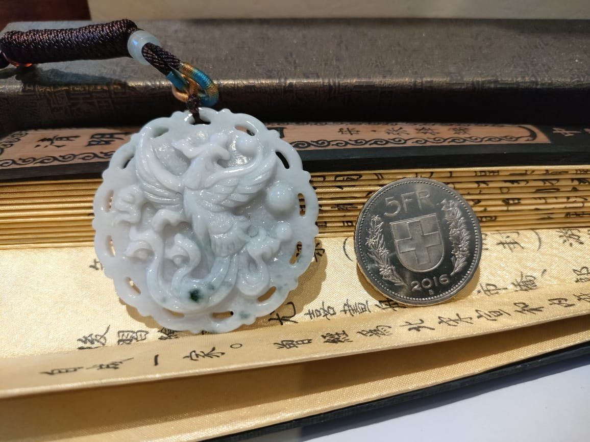 Ciondoli: Phoenix-Jade-Anhänger – Nuovo e nell'imballaggio originale da Bubendorf venduto da JadeParadise