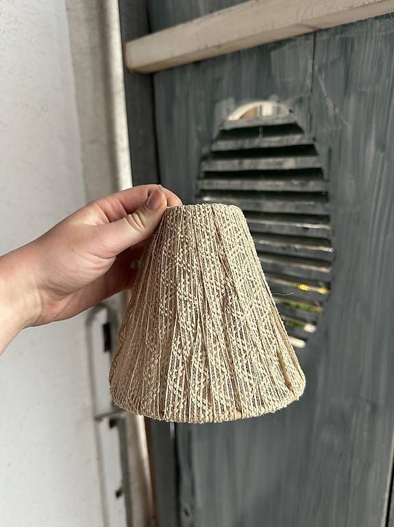 Paralumi: Super süsser Lampenschirm – Usato da Liestal venduto da FlomiVivi