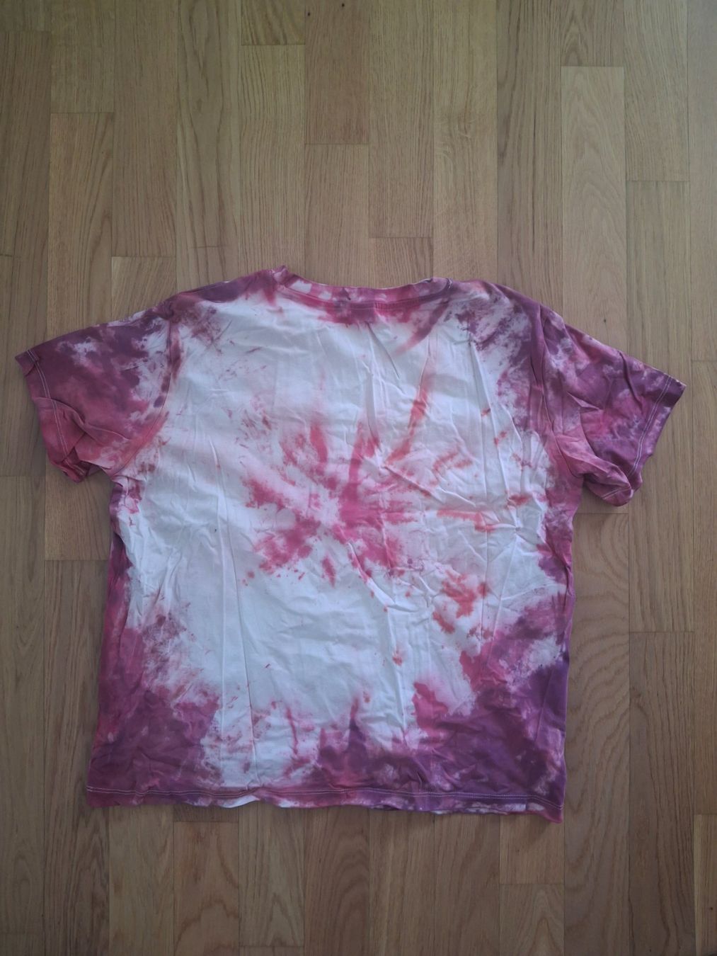H&M T-shirt: Batik T-Shirt – Nuovo (secondo la descrizione) da Luzern venduto da gab_726g 1
