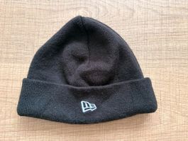New Era Shallow Beanie Mütze- Schwarz