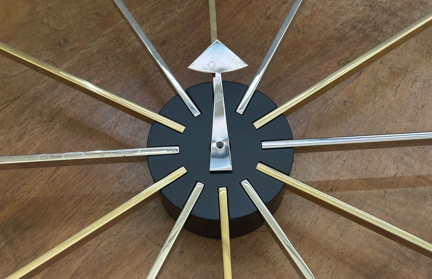 Uhren: Vitra Star Clock - Designer Wanduhr – Gebraucht aus Otelfingen von Yossi-68 3