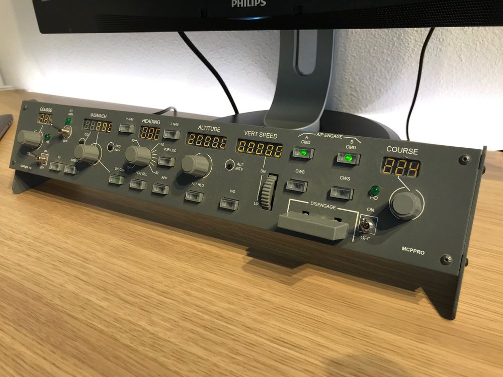 GoFlight MCP Pro Advanced Autopilot FlightSim Cockpit (Gebraucht) in ...