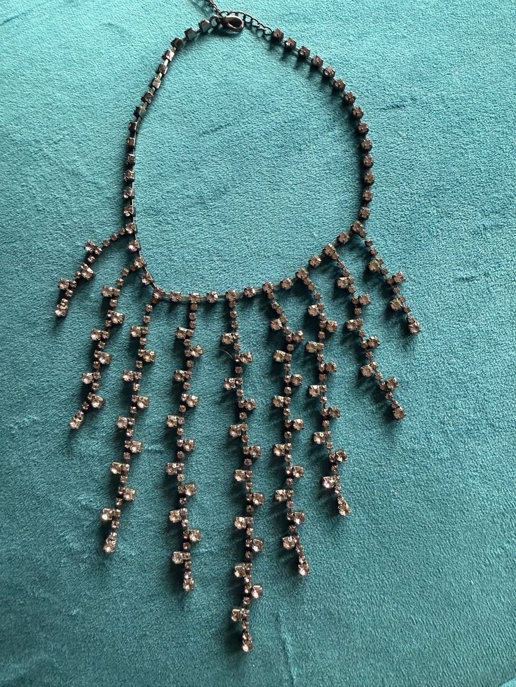 Catenine: Tassel necklace – Nuovo (secondo la descrizione) da Zürich venduto da Yuece