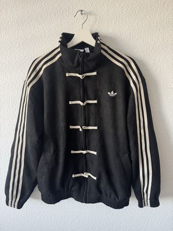 Adidas Jacke Grösse L Schwarz mit Streifen