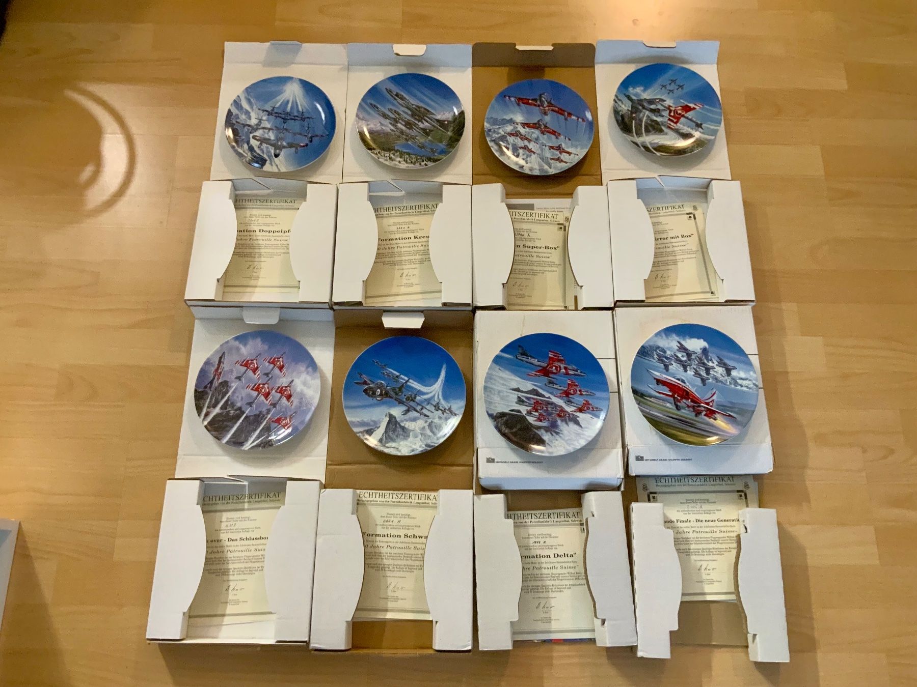 Placchette & Badge: Patrouille Suisse Hunter Kunstteller Luftwaffe Aviatik – Nuovo (secondo la descrizione) da Thun venduto da LGBgartenbahn